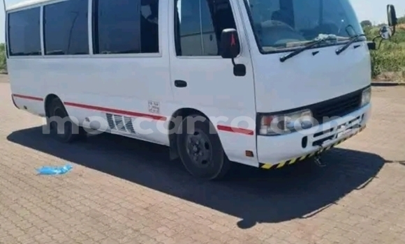 Tenga Tsaru Toyota Coaster Chena Mota in Maputo in Maputo Tenga Tsaru Toyota Coaster Chena Mota in Maputo in Maputo