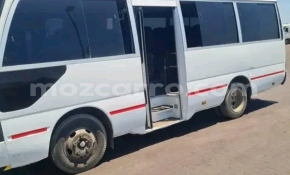 Tenga Tsaru Toyota Coaster Chena Mota in Maputo in Maputo Tenga Tsaru Toyota Coaster Chena Mota in Maputo in Maputo