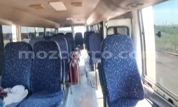 Tenga Tsaru Toyota Coaster Chena Mota in Maputo in Maputo Tenga Tsaru Toyota Coaster Chena Mota in Maputo in Maputo