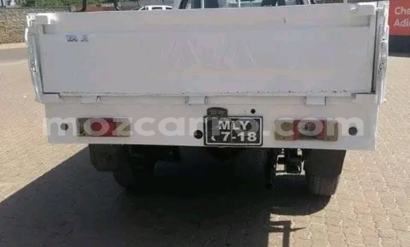 Tenga Tsaru TATA Safari Chena Mota in Maputo in Maputo Tenga Tsaru TATA Safari Chena Mota in Maputo in Maputo