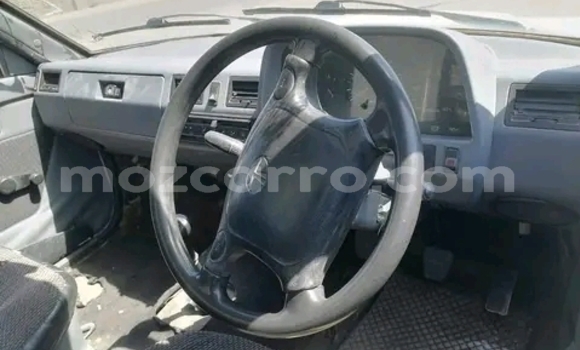 Tenga Tsaru TATA Safari Chena Mota in Maputo in Maputo Tenga Tsaru TATA Safari Chena Mota in Maputo in Maputo