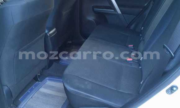 Buy Used Toyota RAV4 White Car in Maputo in Maputo Buy Used Toyota RAV4 White Car in Maputo in Maputo