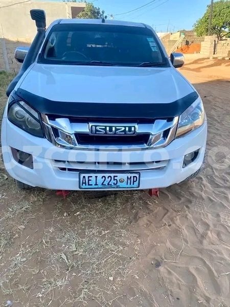 Big with watermark isuzu d max maputo maputo 19042