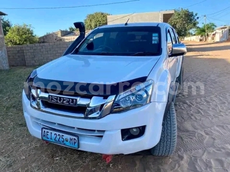 Big with watermark isuzu d max maputo maputo 19042