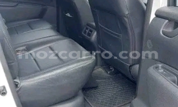 Tenga Tsaru Mercedes-Benz GLC 250D Chena Mota in Maputo in Maputo Tenga Tsaru Mercedes-Benz GLC 250D Chena Mota in Maputo in Maputo