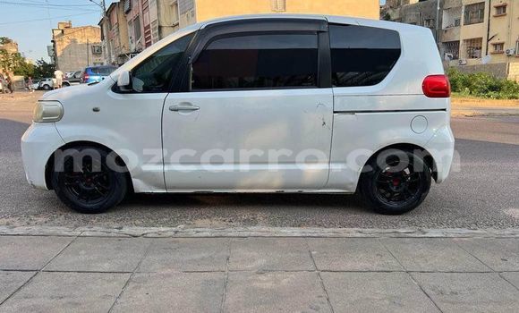 Comprar Usado Range Rover Range Rover Branco Carro em Maputo em Maputo Comprar Usado Range Rover Range Rover Branco Carro em Maputo em Maputo