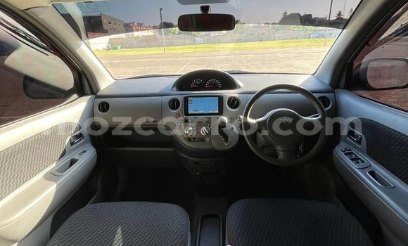 Comprar Usado Toyota Sienta De outros Carro em Maputo em Maputo