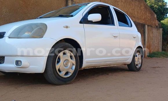 Nunua Ilio tumika Toyota Vitz Nyeupe Gari ndani ya Maputo nchini Maputo Nunua Ilio tumika Toyota Vitz Nyeupe Gari ndani ya Maputo nchini Maputo