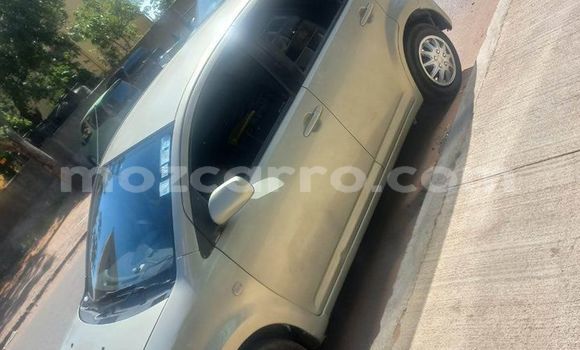 Nunua Ilio tumika Toyota Passo Nyingine Gari ndani ya Maputo nchini Maputo Nunua Ilio tumika Toyota Passo Nyingine Gari ndani ya Maputo nchini Maputo