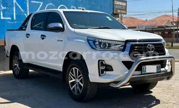 Nunua Ilio tumika Toyota Hiluxe Revo Nyeupe Gari ndani ya Maputo nchini Maputo Nunua Ilio tumika Toyota Hiluxe Revo Nyeupe Gari ndani ya Maputo nchini Maputo