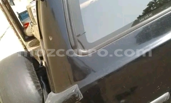 Nunua Ilio tumika Toyota Hilux Surf Nyingine Gari ndani ya Maputo nchini Maputo Nunua Ilio tumika Toyota Hilux Surf Nyingine Gari ndani ya Maputo nchini Maputo