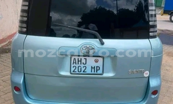 Tenga Tsaru Toyota Sienna Zvimwe Mota in Maputo in Maputo Tenga Tsaru Toyota Sienna Zvimwe Mota in Maputo in Maputo