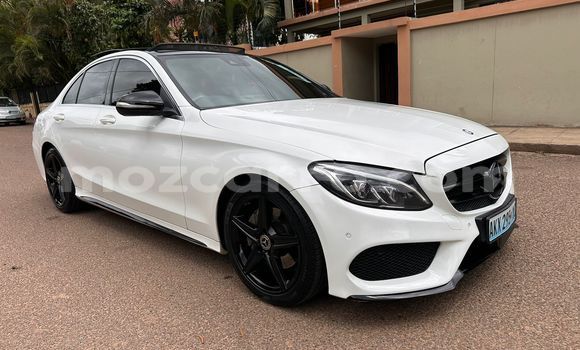 Tenga Tsaru Mercedes‒Benz C-klasse AMG Chena Mota in Maputo in Maputo