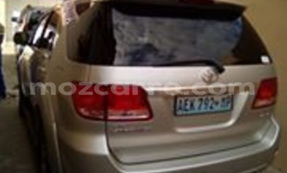 Comprar Usado Toyota Fortuner Prata Carro em Maputo em Maputo Comprar Usado Toyota Fortuner Prata Carro em Maputo em Maputo