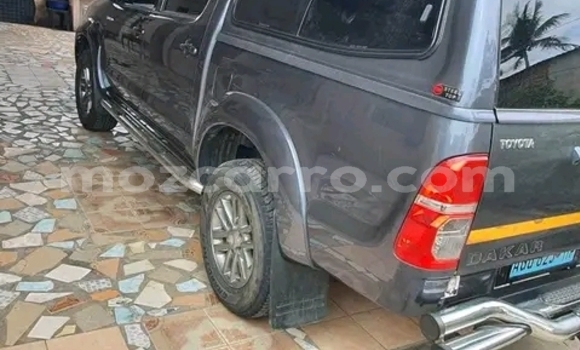 Comprar Usado Toyota Hilux Preto Carro em Maputo em Maputo Comprar Usado Toyota Hilux Preto Carro em Maputo em Maputo