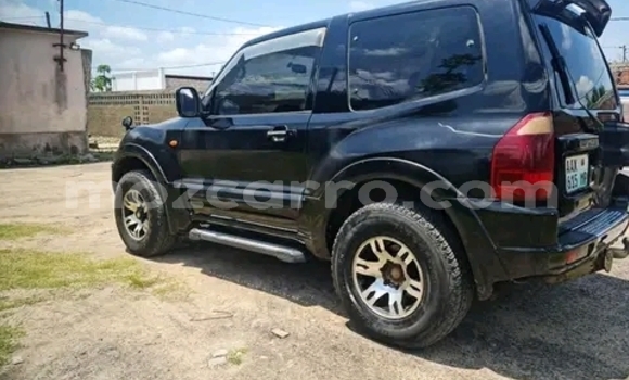 Comprar Usado Mitsubishi Pajero Preto Carro em Maputo em Maputo Comprar Usado Mitsubishi Pajero Preto Carro em Maputo em Maputo
