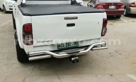 Buy Used Toyota Hilux White Car in Maputo in Maputo Buy Used Toyota Hilux White Car in Maputo in Maputo