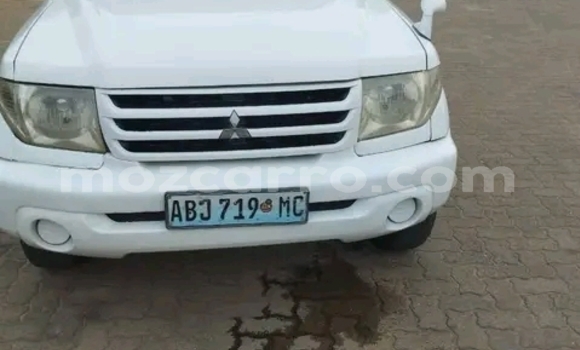 Nunua Ilio tumika Mitsubishi Pajero iO Nyingine Gari ndani ya Maputo nchini Maputo Nunua Ilio tumika Mitsubishi Pajero iO Nyingine Gari ndani ya Maputo nchini Maputo