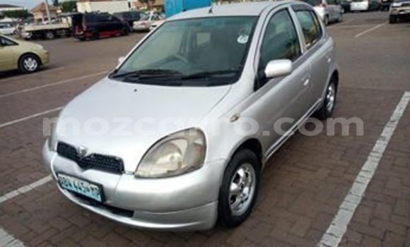 Comprar Usado Toyota Vitz Prata Carro em Maputo em Maputo Comprar Usado Toyota Vitz Prata Carro em Maputo em Maputo