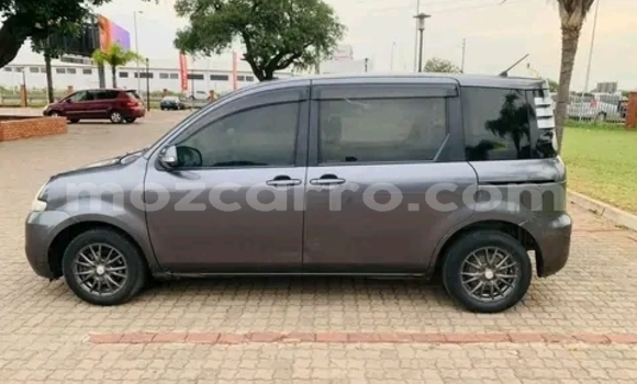 Nunua Ilio tumika Toyota Sienta Nyingine Gari ndani ya Maputo nchini Maputo