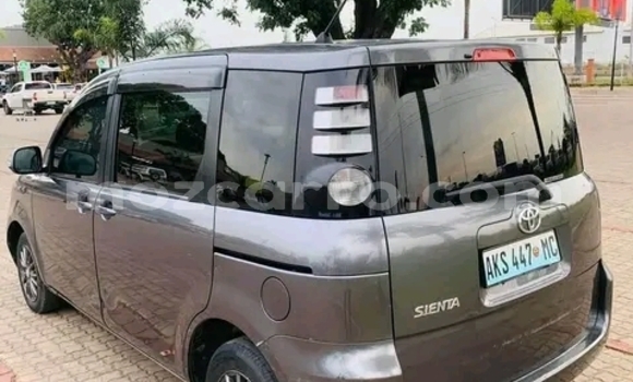 Nunua Ilio tumika Toyota Sienta Nyingine Gari ndani ya Maputo nchini Maputo Nunua Ilio tumika Toyota Sienta Nyingine Gari ndani ya Maputo nchini Maputo