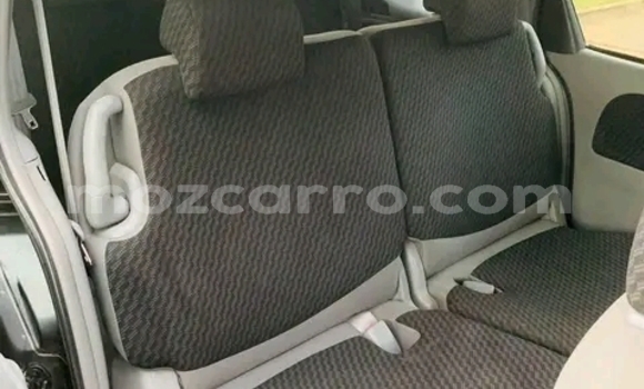 Nunua Ilio tumika Toyota Sienta Nyingine Gari ndani ya Maputo nchini Maputo Nunua Ilio tumika Toyota Sienta Nyingine Gari ndani ya Maputo nchini Maputo
