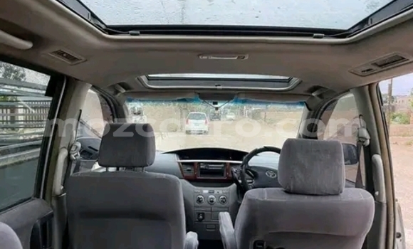 Tenga Tsaru Toyota Noah Zvimwe Mota in Maputo in Maputo Tenga Tsaru Toyota Noah Zvimwe Mota in Maputo in Maputo