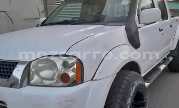 Nunua Ilio tumika Nissan Hardbody Nyeupe Gari ndani ya Maputo nchini Maputo Nunua Ilio tumika Nissan Hardbody Nyeupe Gari ndani ya Maputo nchini Maputo