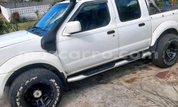Nunua Ilio tumika Nissan Hardbody Nyeupe Gari ndani ya Maputo nchini Maputo Nunua Ilio tumika Nissan Hardbody Nyeupe Gari ndani ya Maputo nchini Maputo