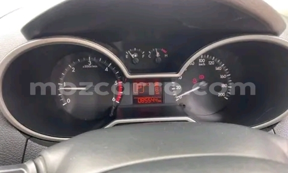 Nunua Ilio tumika Toyota Fortuner Nyingine Gari ndani ya Maputo nchini Maputo Nunua Ilio tumika Toyota Fortuner Nyingine Gari ndani ya Maputo nchini Maputo