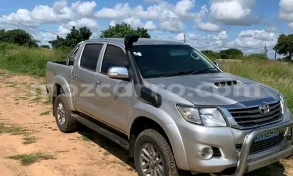 Nunua Ilio tumika Toyota Hilux Nyingine Gari ndani ya Maputo nchini Maputo Nunua Ilio tumika Toyota Hilux Nyingine Gari ndani ya Maputo nchini Maputo