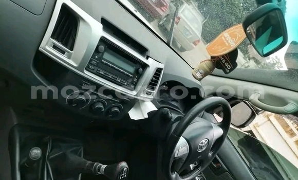 Tenga Tsaru Toyota Hilux Zvimwe Mota in Maputo in Maputo Tenga Tsaru Toyota Hilux Zvimwe Mota in Maputo in Maputo