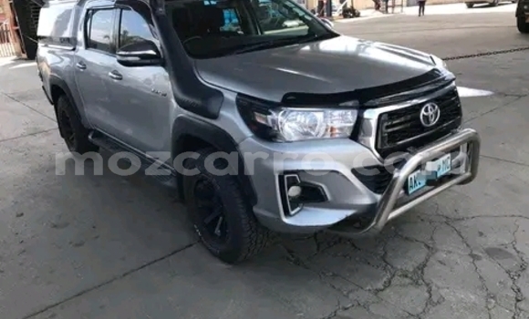 Tenga Tsaru Toyota Hilux Zvimwe Mota in Maputo in Maputo Tenga Tsaru Toyota Hilux Zvimwe Mota in Maputo in Maputo
