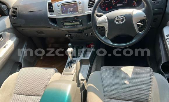 Tenga Tsaru Toyota Hilux Chena Mota in Maputo in Maputo Tenga Tsaru Toyota Hilux Chena Mota in Maputo in Maputo