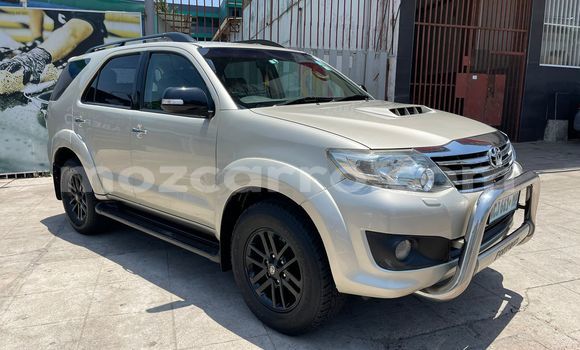 Comprar Usado Toyota Fortuner De outros Carro em Maputo em Maputo