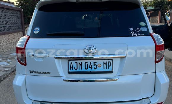 Nunua Ilio tumika Toyota Vanguard Nyeupe Gari ndani ya Maputo nchini Maputo Nunua Ilio tumika Toyota Vanguard Nyeupe Gari ndani ya Maputo nchini Maputo