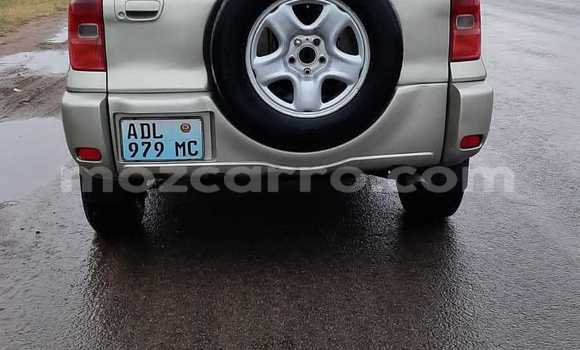Tenga Tsaru Toyota RAV4 Zvimwe Mota in Maputo in Maputo Tenga Tsaru Toyota RAV4 Zvimwe Mota in Maputo in Maputo