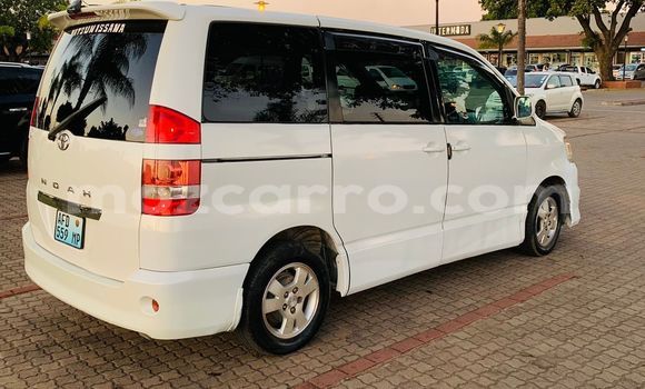 Nunua Ilio tumika Toyota Noah Nyingine Gari ndani ya Maputo nchini Maputo