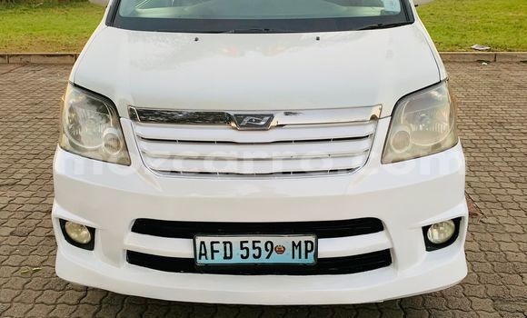 Comprar Usado Toyota Noah De outros Carro em Maputo em Maputo Comprar Usado Toyota Noah De outros Carro em Maputo em Maputo