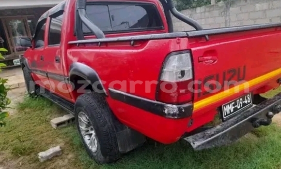 Nunua Ilio tumika Isuzu KB Nyekundu Gari ndani ya Maputo nchini Maputo Nunua Ilio tumika Isuzu KB Nyekundu Gari ndani ya Maputo nchini Maputo