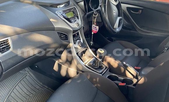 Tenga Tsaru Hyundai Elantra Zvimwe Mota in Maputo in Maputo Tenga Tsaru Hyundai Elantra Zvimwe Mota in Maputo in Maputo