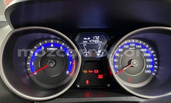 Tenga Tsaru Hyundai Elantra Zvimwe Mota in Maputo in Maputo Tenga Tsaru Hyundai Elantra Zvimwe Mota in Maputo in Maputo