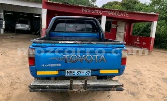 Buy Used Toyota Hilux Blue Car in Maputo in Maputo Buy Used Toyota Hilux Blue Car in Maputo in Maputo