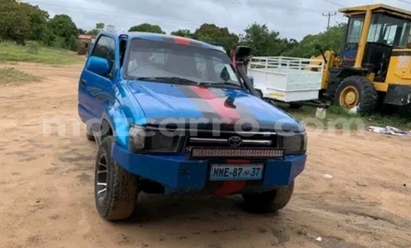 Buy Used Toyota Hilux Blue Car in Maputo in Maputo Buy Used Toyota Hilux Blue Car in Maputo in Maputo