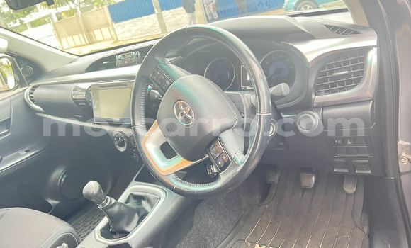 Buy Used Toyota Hiluxe Revo Other Car in Maputo in Maputo Buy Used Toyota Hiluxe Revo Other Car in Maputo in Maputo