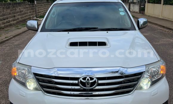 Buy Used Toyota Fortuner White Car in Maputo in Maputo Buy Used Toyota Fortuner White Car in Maputo in Maputo