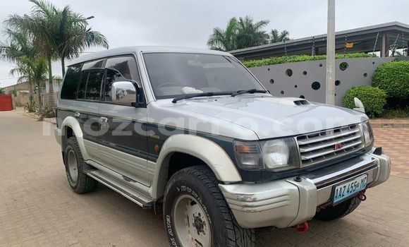 Nunua Ilio tumika Mitsubishi Pajero Nyingine Gari ndani ya Maputo nchini Maputo Nunua Ilio tumika Mitsubishi Pajero Nyingine Gari ndani ya Maputo nchini Maputo