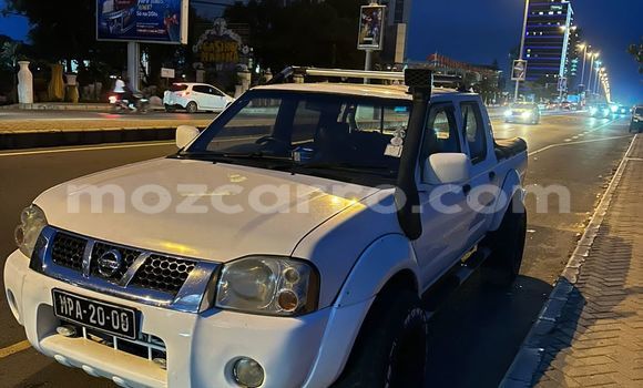 Nunua Ilio tumika Nissan Hardbody Nyeupe Gari ndani ya Maputo nchini Maputo Nunua Ilio tumika Nissan Hardbody Nyeupe Gari ndani ya Maputo nchini Maputo