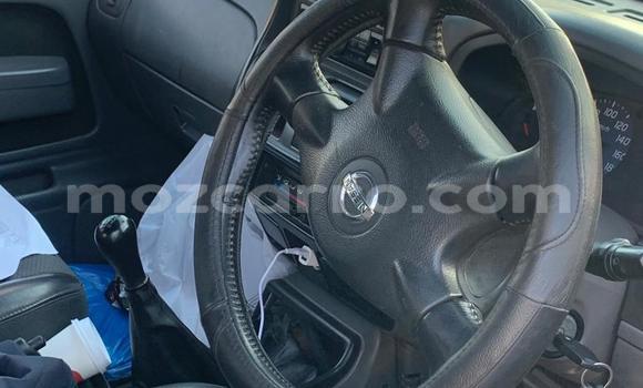 Nunua Ilio tumika Nissan Hardbody Nyeupe Gari ndani ya Maputo nchini Maputo Nunua Ilio tumika Nissan Hardbody Nyeupe Gari ndani ya Maputo nchini Maputo