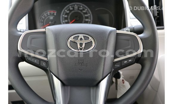 Comprar Importar Toyota Hiace Branco Carro em Import - Dubai em Cabo Delgado Comprar Importar Toyota Hiace Branco Carro em Import - Dubai em Cabo Delgado